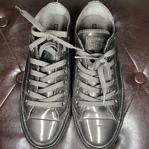 Dark gray patent converse.